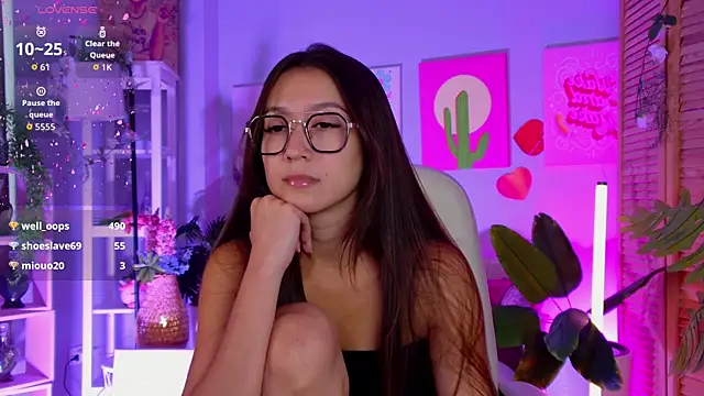 LanaBaker live cam on StripChat