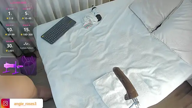 angiee_roses live cam