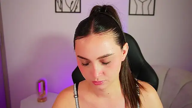AliceHarper_ webcam
