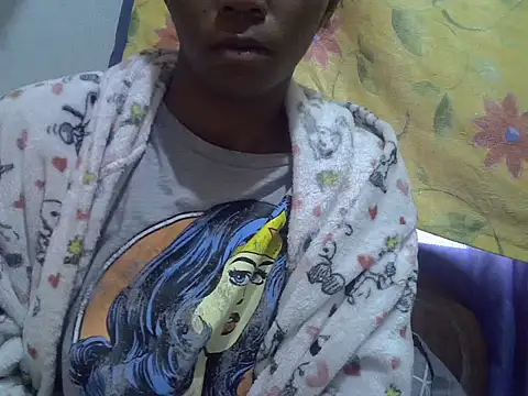 ElianeHot webcam
