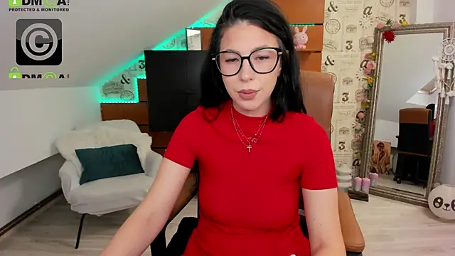 emillytaylor (F young) - Strip tease me 🔥