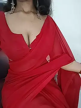 Keira-Knightley_ live cam on StripChat