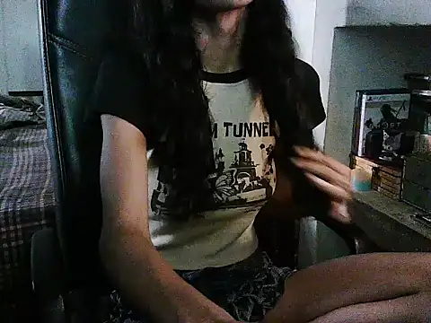 exude_diya webcam