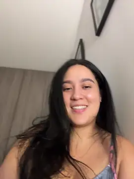 Nina_lovi