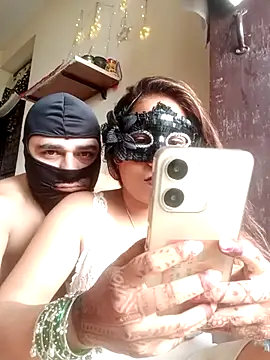 Hot-Punjabi-Couple