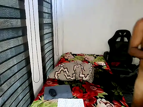 spicy_rowycam - Spicy_RowyCam's free webcam - UK Sex Cams