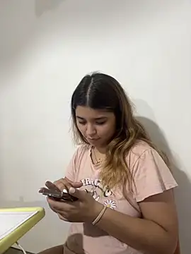 baddieasiantv live cam on StripChat