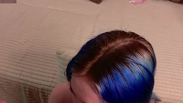 Your-Night-Fury live cam on StripChat