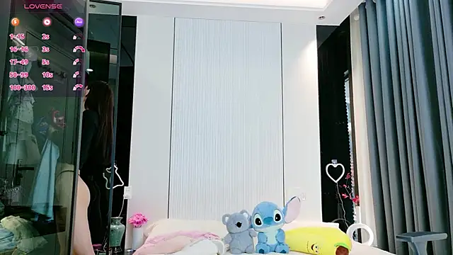 nyxxfire live cam on StripChat
