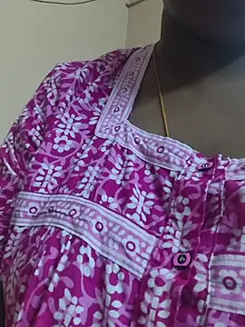 supcpl live cam on StripChat