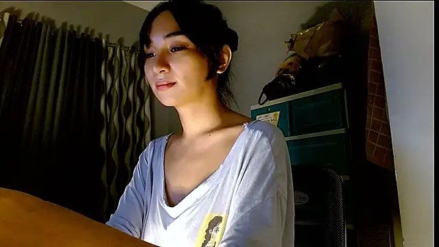 AsiaticRose_06 live cam on StripChat