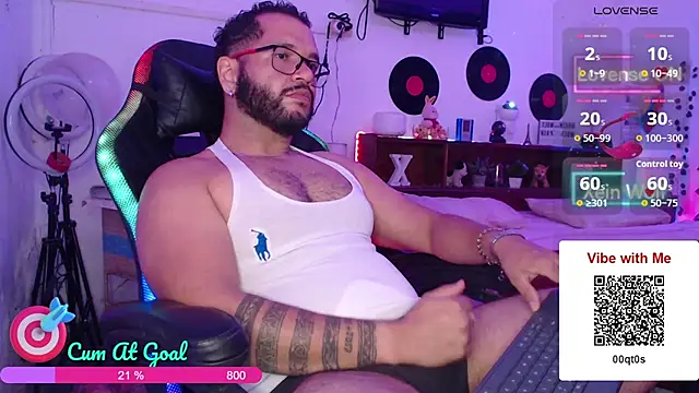 Xein_WoIf live cam on StripChat