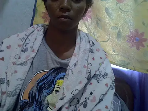 ElianeHot webcam
