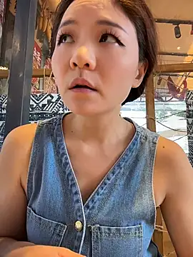 xiaoxiaocheng678 live cam on StripChat