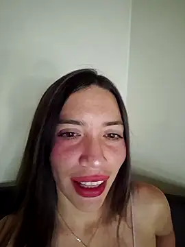 loveuu-bae webcam