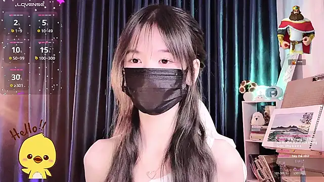 Your-Sunshinee live cam on StripChat