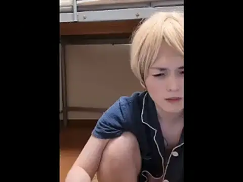 mgnhiroyuki live cam on StripChat
