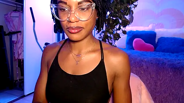 CocoSage live cam on StripChat