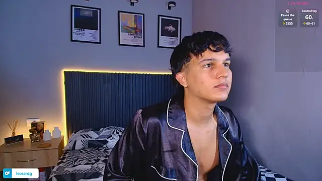 Leo_Savage_ live sex cam