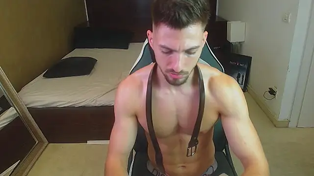 felixrook (M young) - Naked flex show!