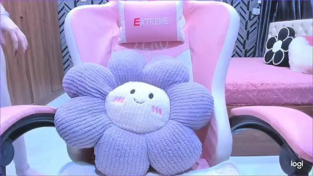 toyota_motor_corporation (F young) - Play My Pussy With 3 Finger Until Squirt