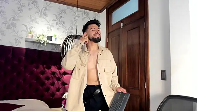 liam_ashford - Liam_ashford's free webcam - UK Sex Cams