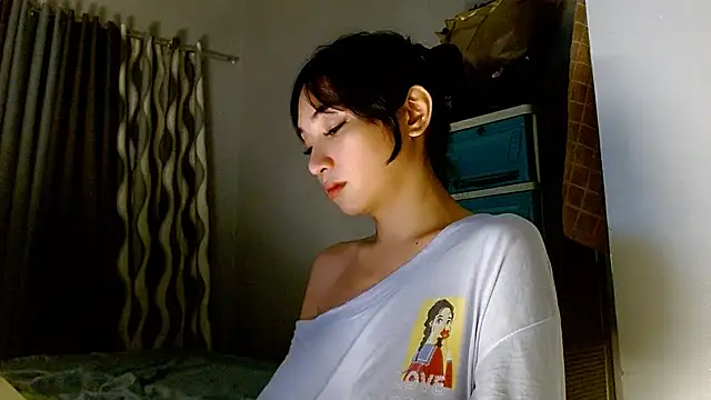 AsiaticRose_06 live cam on StripChat