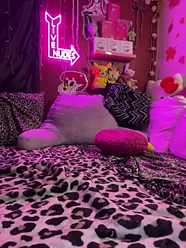 TranSexualJade95 live cam