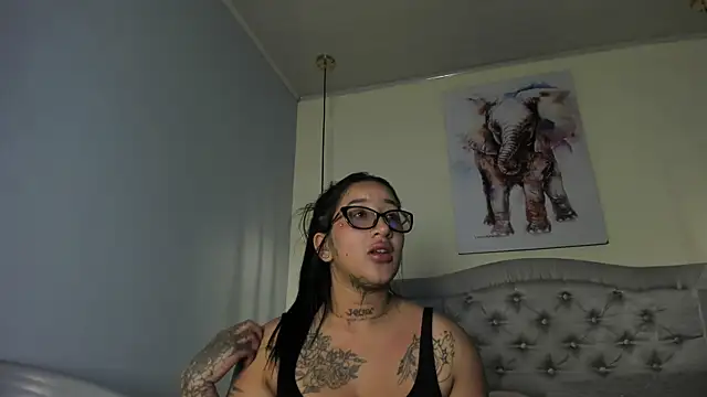 ayshel__ live cam on StripChat