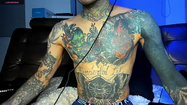 jhonny__ackerman - Jhonny__ackerman's free webcam - UK Sex Cams