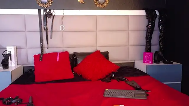 ZoeDrucker webcam