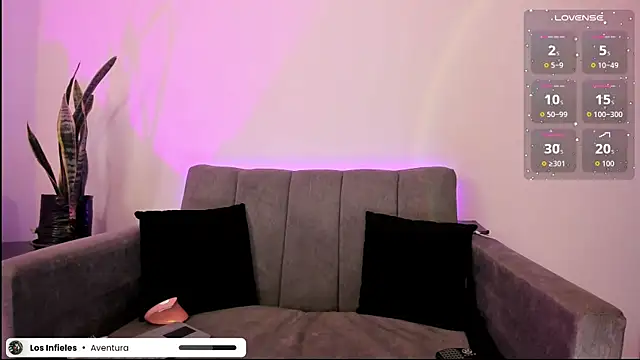 Mila_27 webcam