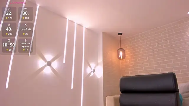 IsabellaMorettiX webcam