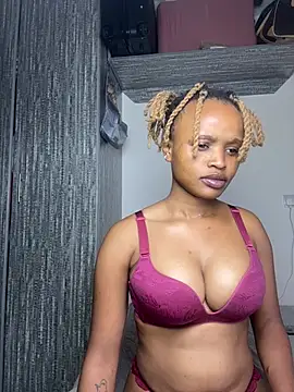 tempting_ebony (F young) - My GIRLFRIEND Spanks Me x10 🍑😮‍💨
