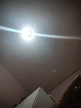 pretinha_folgosa webcam