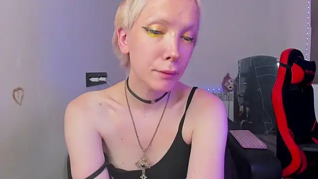 lyricca - Lyricca's free webcam