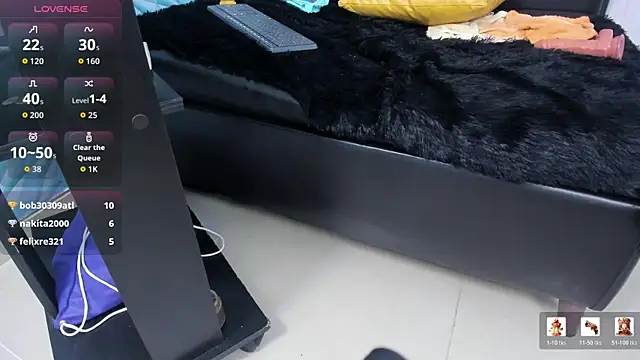 Mature_Skinny webcam