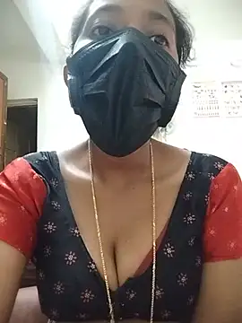 Jyotilakshmi live cam on StripChat