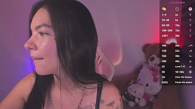 Kiity- live cam on StripChat