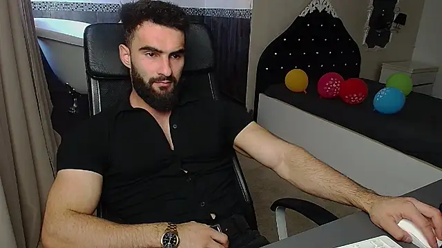 MicahLane live cam on StripChat