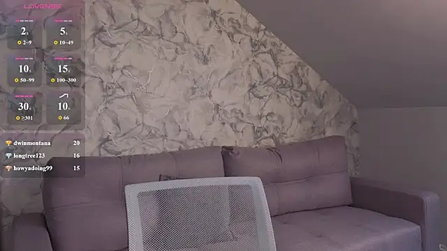 Eva_Devis