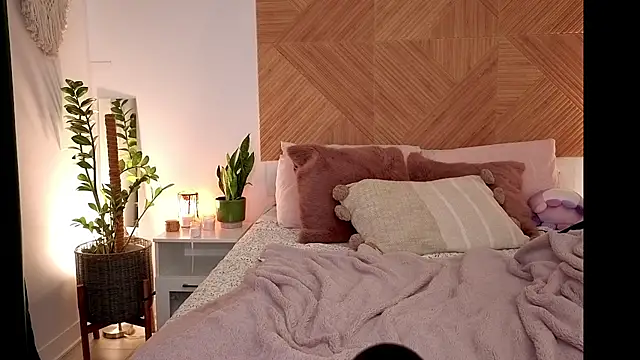 Ellie-Elizabeth live cam