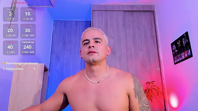 riky_11 live cam on StripChat