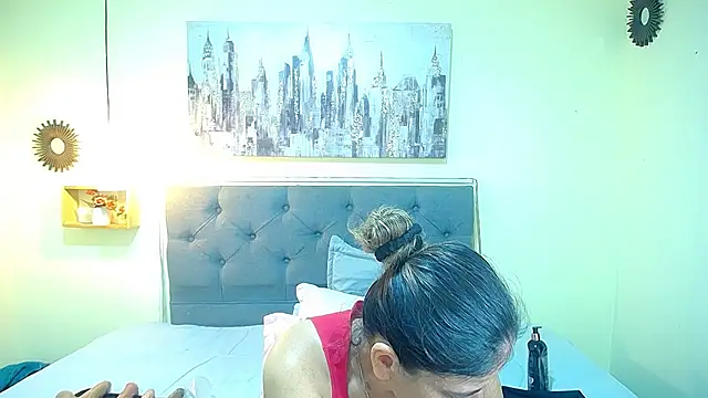 sasi_luna live cam on StripChat