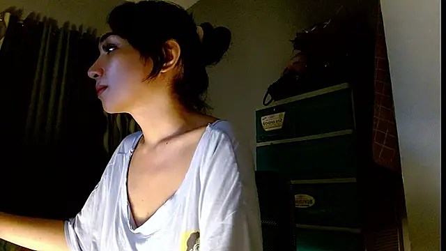 Modelo: AsiaticRose_06