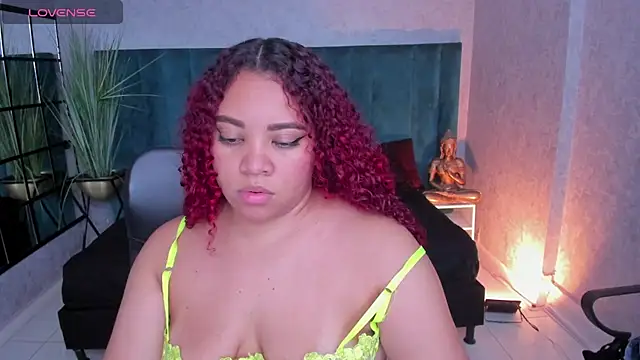 AngelaCoffee live cam on StripChat