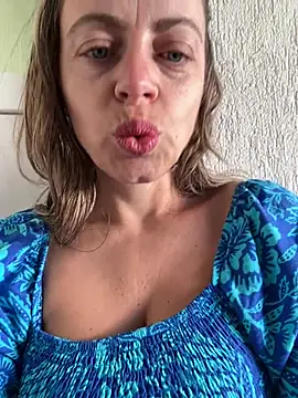 ladywithbigass (F milf) - Clap loud big ass Next Neighbours OUTSID