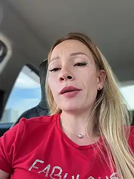 LavenderHot live cam