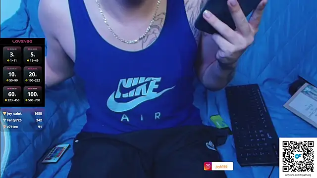 adonisZafiro webcam