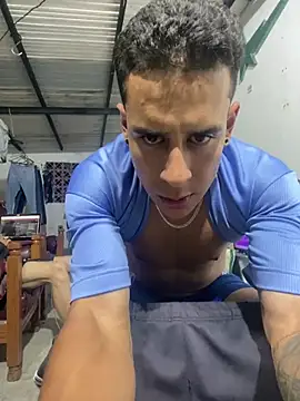 jhuan99 live cam